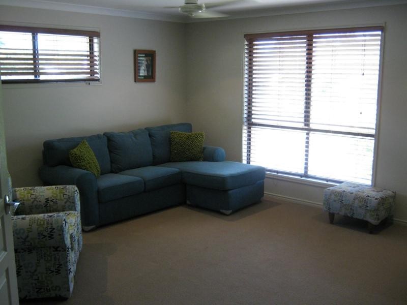 18 PAYNTERS POCKET Avenue, Palmwoods QLD 4555