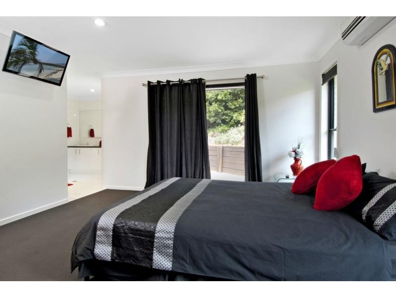 5 Ridgeview Place, Woombye QLD 4559