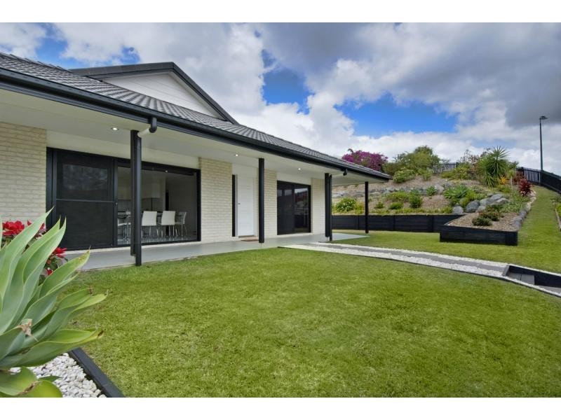 5 Ridgeview Place, Woombye QLD 4559