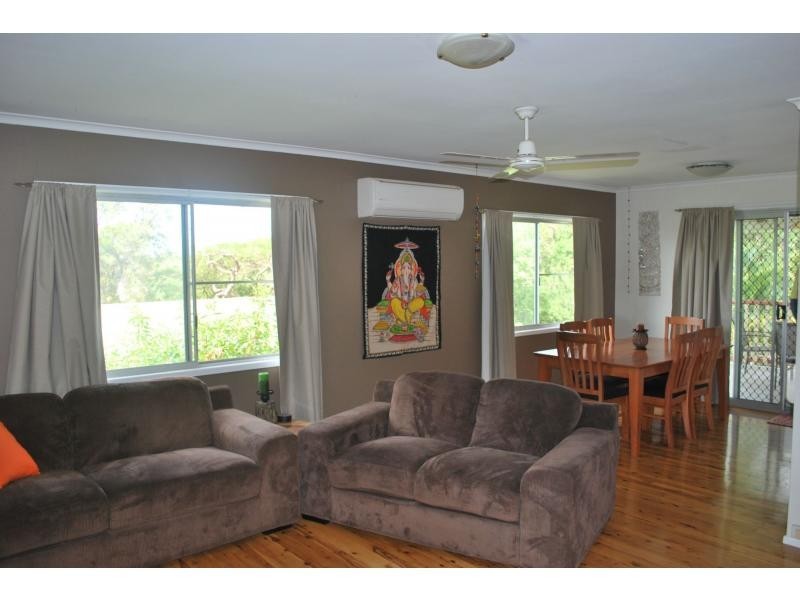 99 Carter Road, Nambour QLD 4560