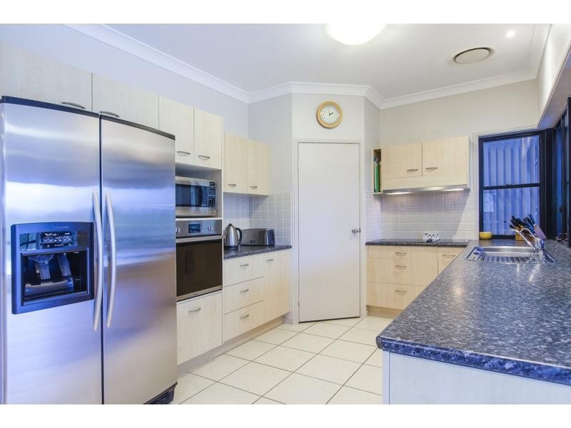 7 LISA Road, Chevallum QLD 4555