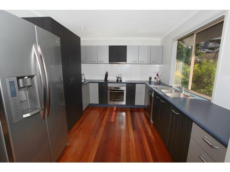 36 Kentia Street, Highworth QLD 4560