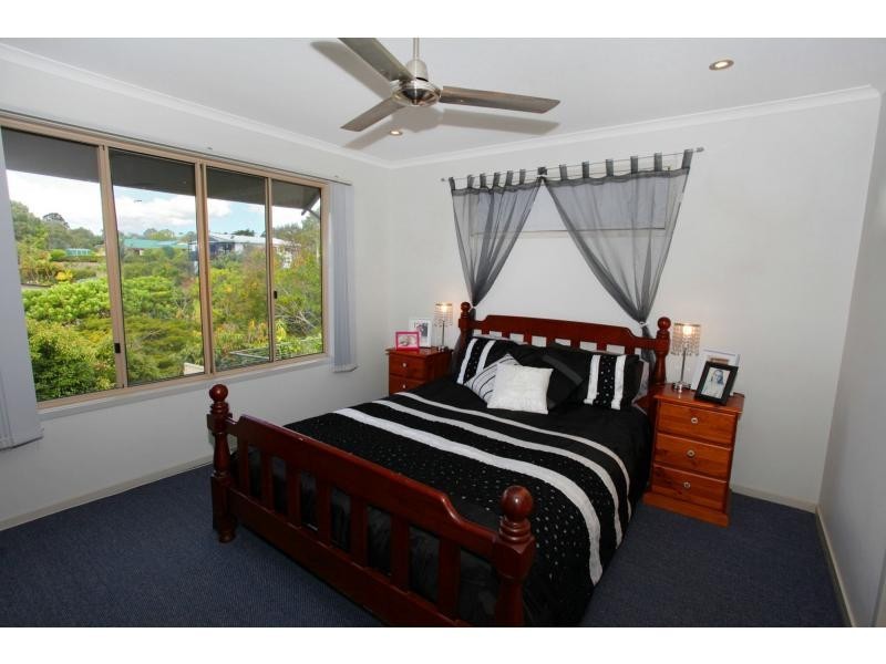 36 Kentia Street, Highworth QLD 4560