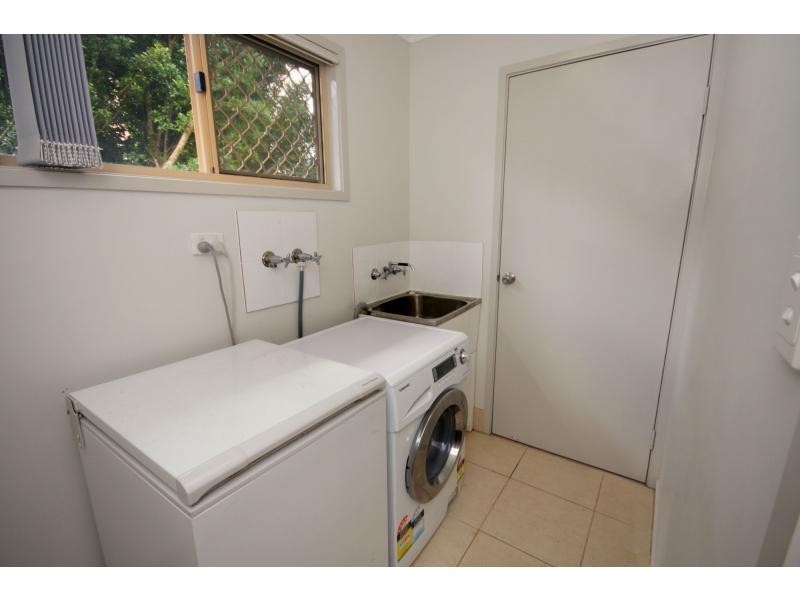 36 Kentia Street, Highworth QLD 4560
