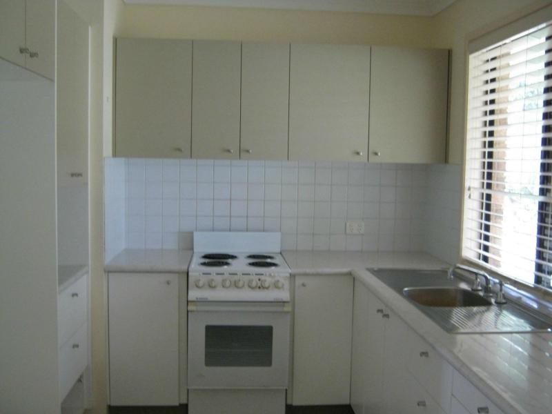 30 LACHLAN Avenue, Nambour QLD 4560