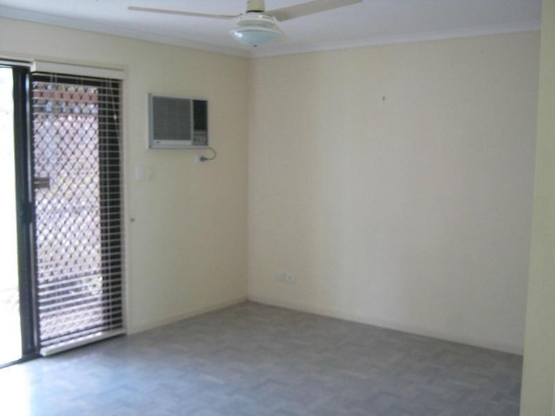 30 LACHLAN Avenue, Nambour QLD 4560