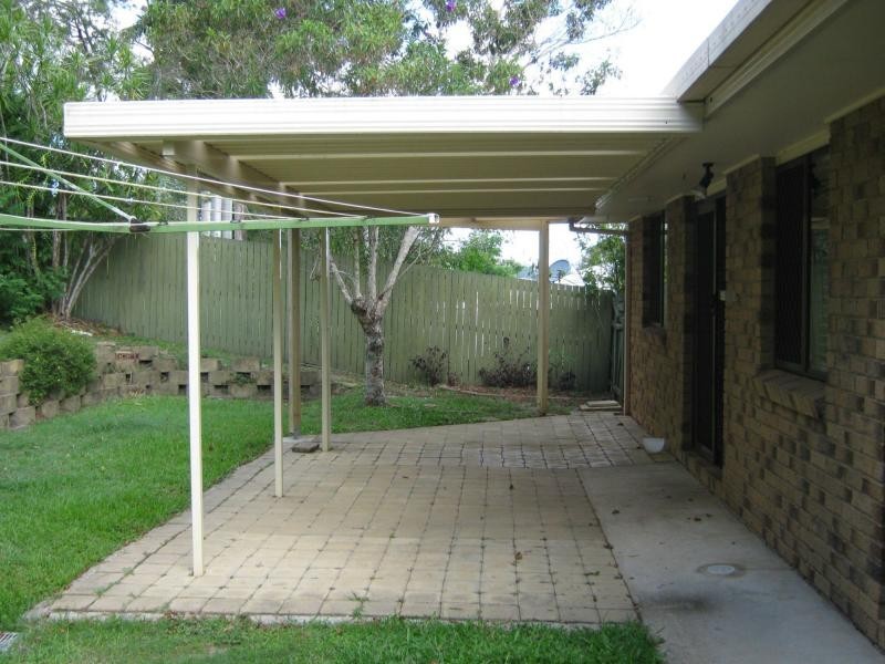 30 LACHLAN Avenue, Nambour QLD 4560