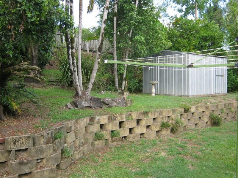 30 LACHLAN Avenue, Nambour QLD 4560