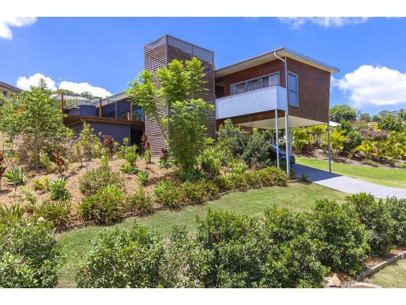 6 OASIS Court, Woombye QLD 4559