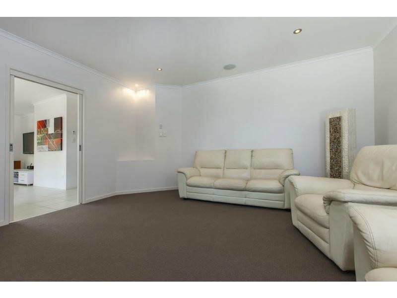 22 DAVEY Drive, Woombye QLD 4559