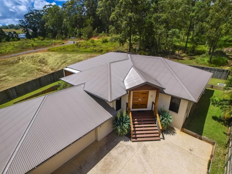 22 DAVEY Drive, Woombye QLD 4559