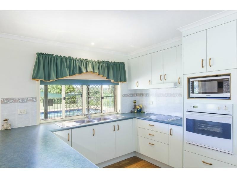 78 Taintons Road, Woombye QLD 4559
