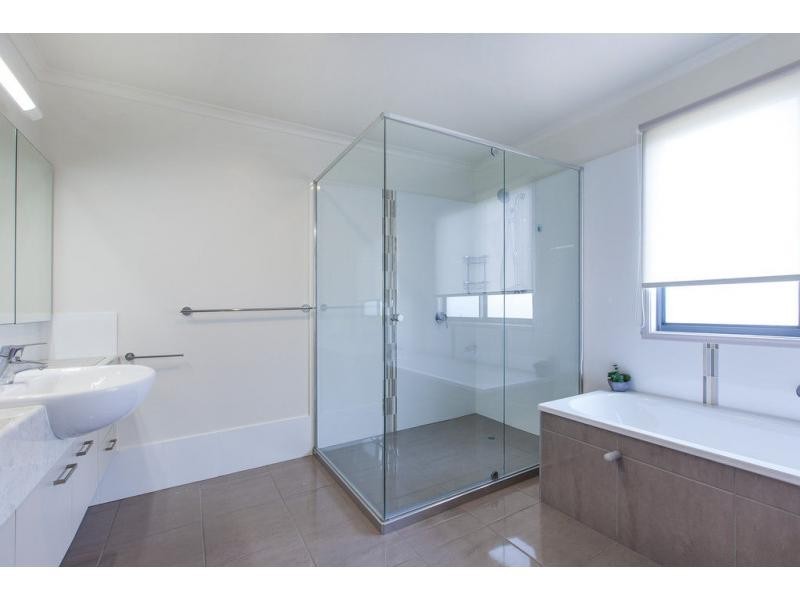 10 Longview Place, Woombye QLD 4559