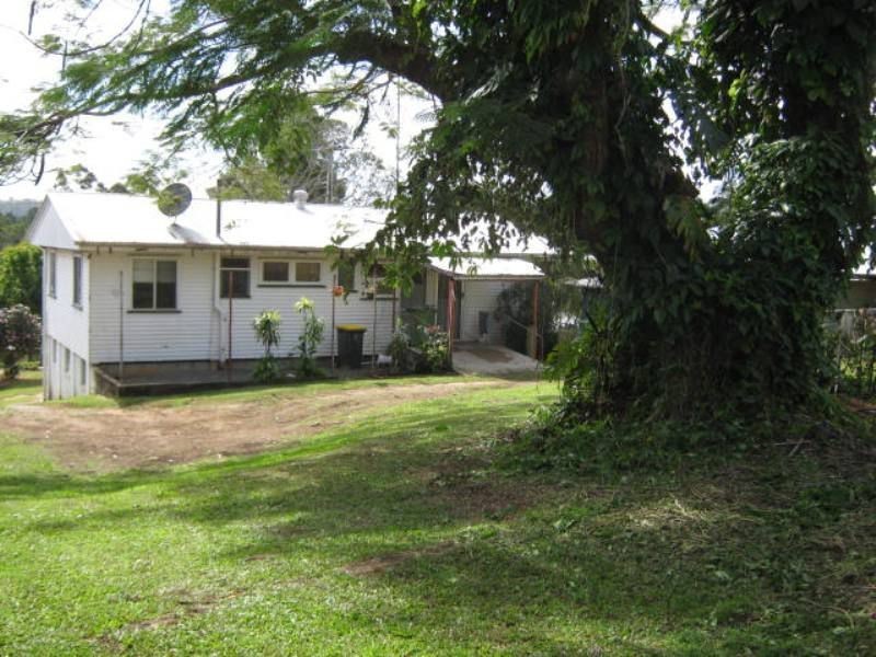 34 Campbell Street, Woombye QLD 4559