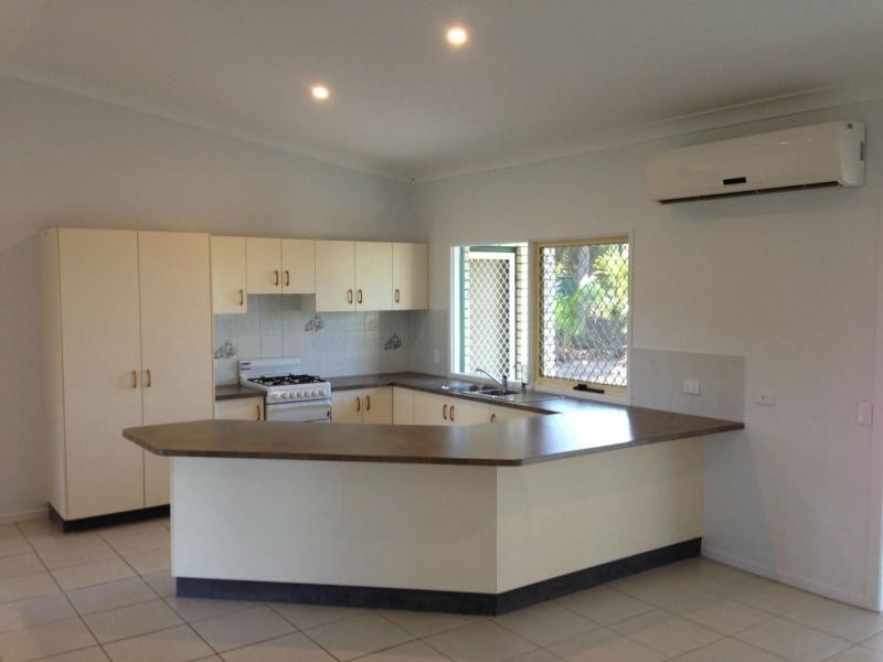206 BURNSIDE Road, Burnside QLD 4560
