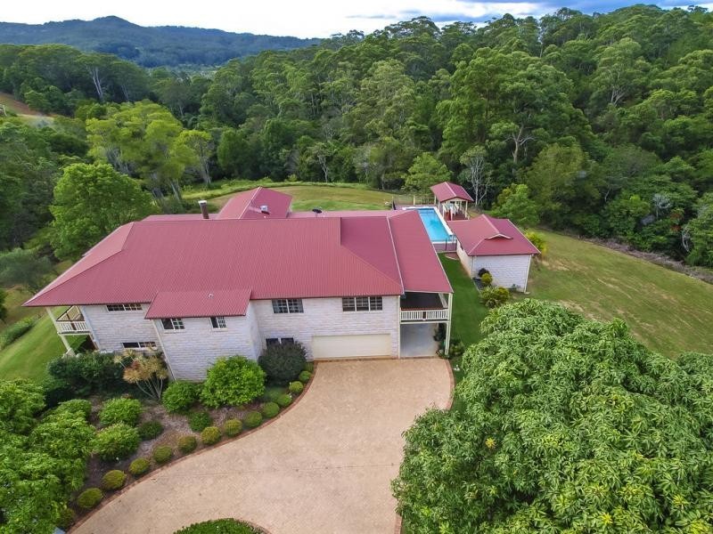 1 PARSONS KNOB Road South, Hunchy QLD 4555