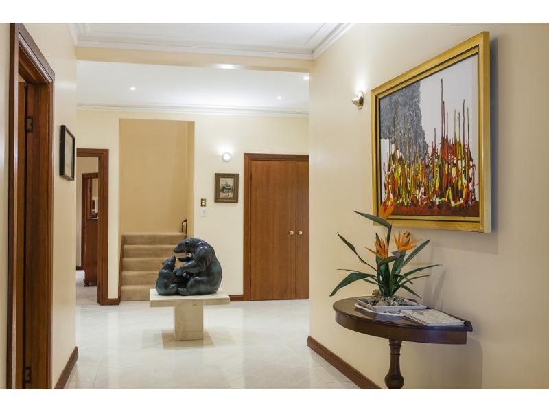 1 PARSONS KNOB Road South, Hunchy QLD 4555