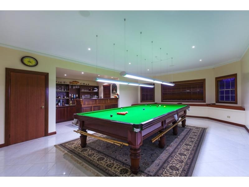 1 PARSONS KNOB Road South, Hunchy QLD 4555