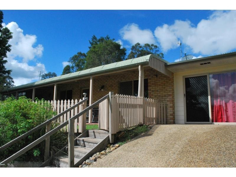 21 Flinders Avenue, Nambour QLD 4560