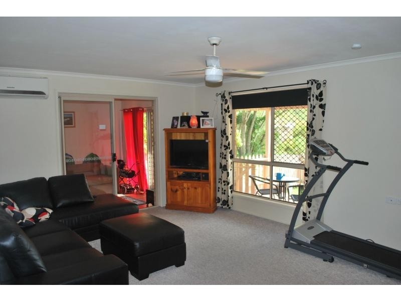 21 Flinders Avenue, Nambour QLD 4560