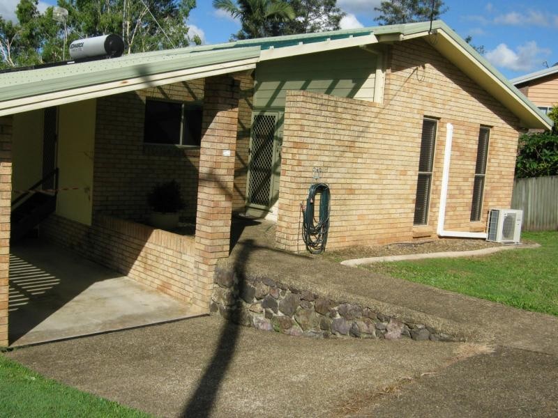 18 Flinders Avenue, Nambour QLD 4560