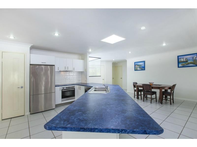 49 PETIGRAIN Avenue, Palmwoods QLD 4555