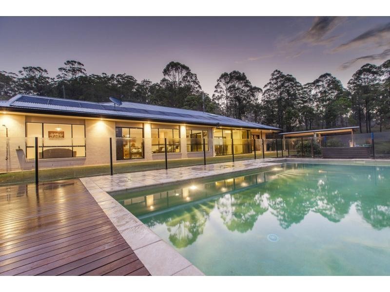 7 LISA Road, Chevallum QLD 4555