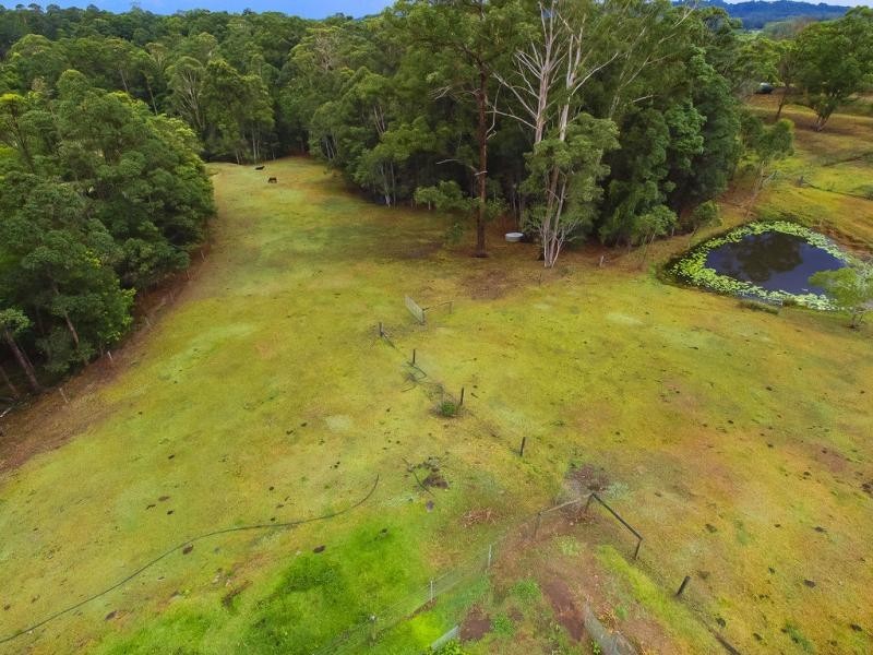 7 LISA Road, Chevallum QLD 4555