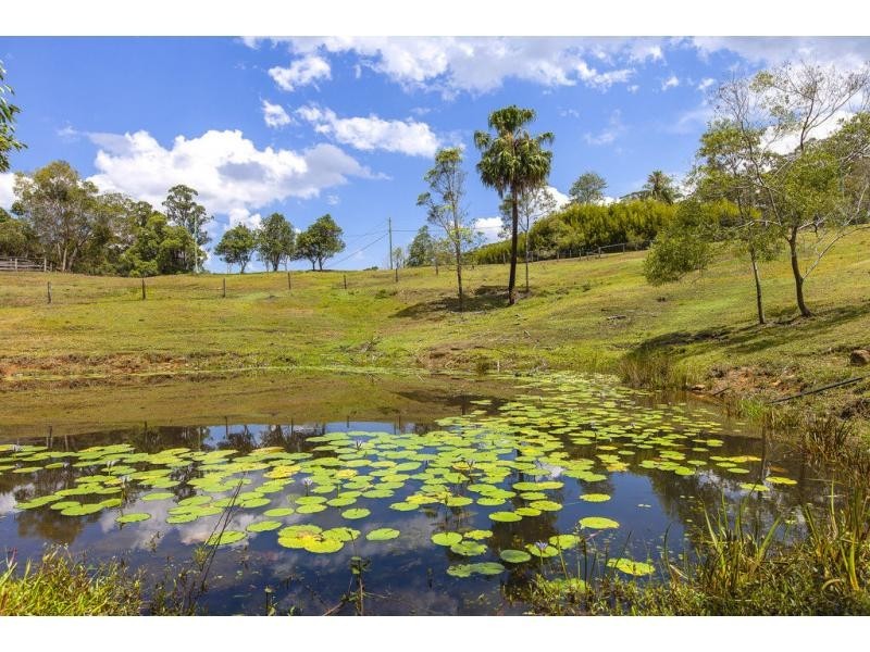 7 LISA Road, Chevallum QLD 4555