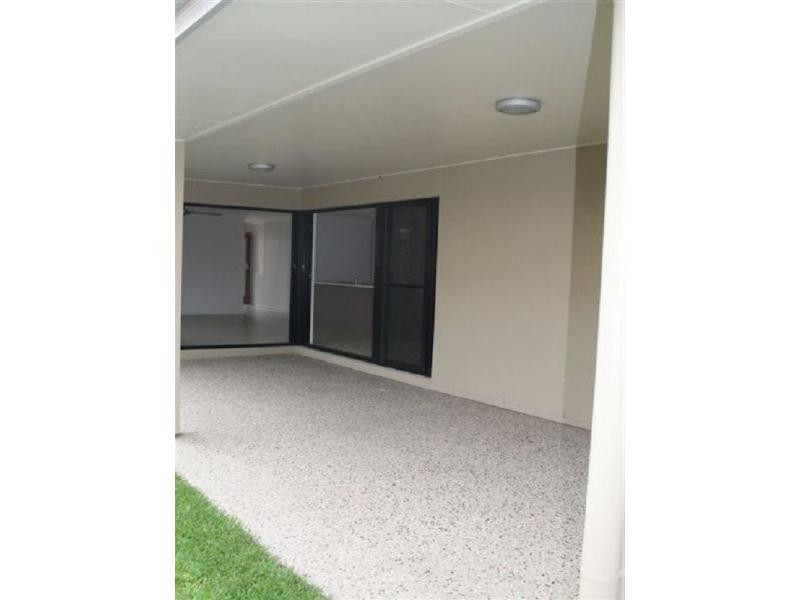 4 Creekside Drive, Sippy Downs QLD 4556