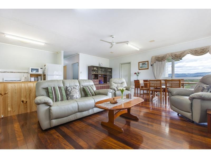 14 COBBS Road, Woombye QLD 4559
