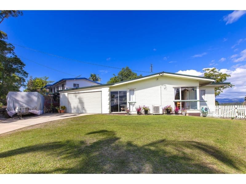 14 COBBS Road, Woombye QLD 4559