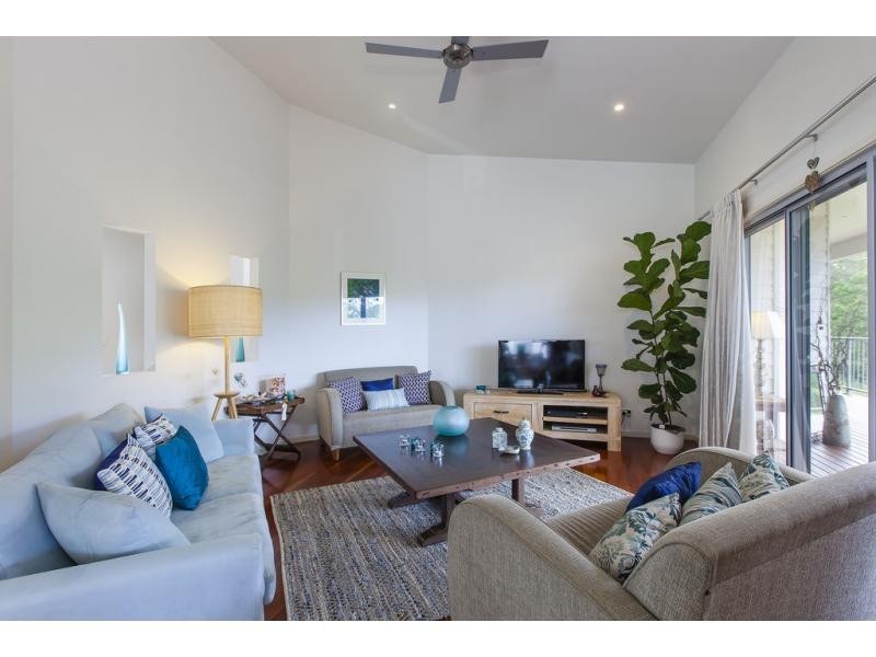 9 Longview Place, Woombye QLD 4559