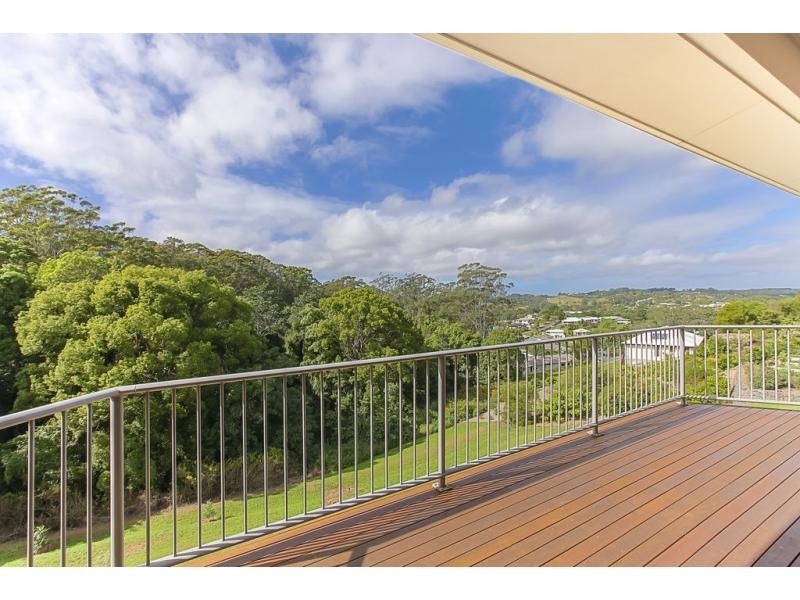 9 Longview Place, Woombye QLD 4559