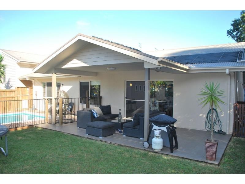 3 Black Myrtle Court, Woombye QLD 4559