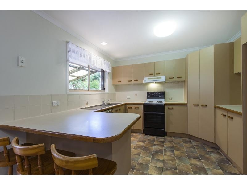 2 Reynolds Close, Woombye QLD 4559