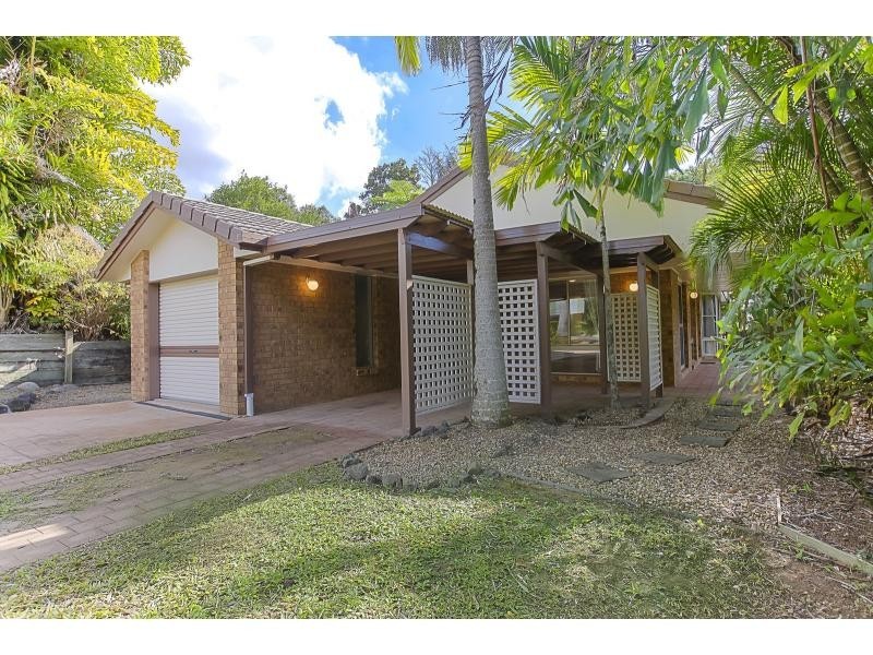 2 Reynolds Close, Woombye QLD 4559