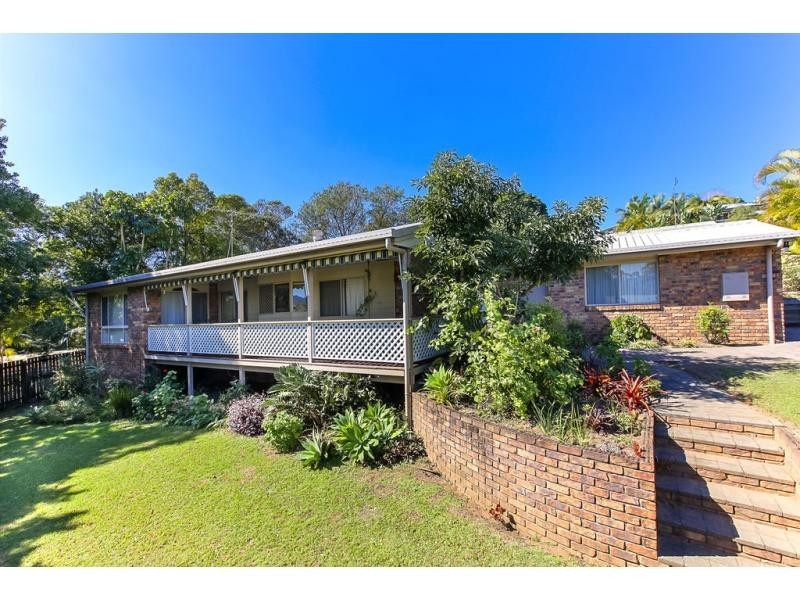 6 KUSKOPF Place, Woombye QLD 4559