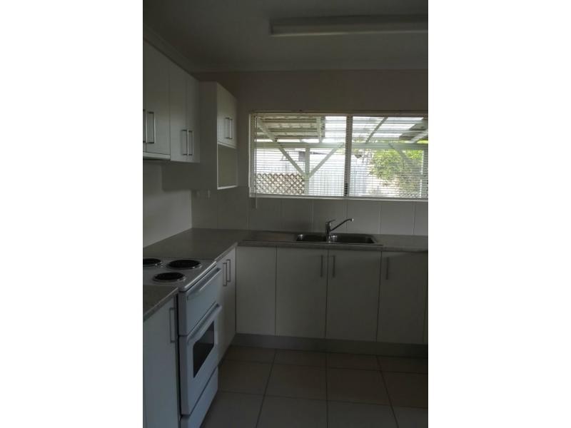 12 Cunningham Avenue, Nambour QLD 4560