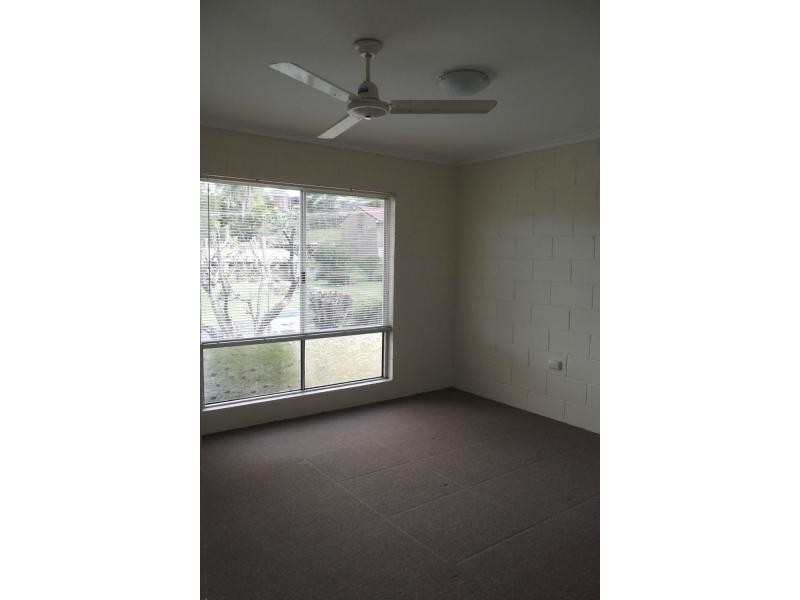 12 Cunningham Avenue, Nambour QLD 4560