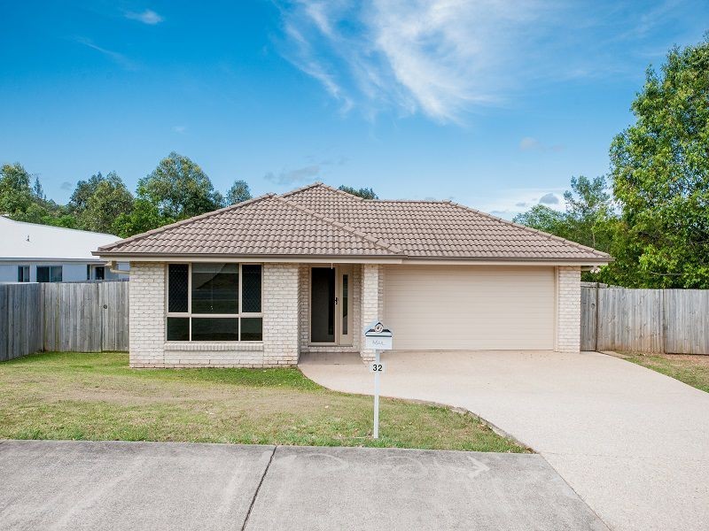 32 Robertson Drive, Burnside QLD 4560
