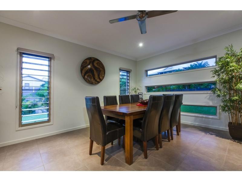 2 HAMLIN Close, Woombye QLD 4559
