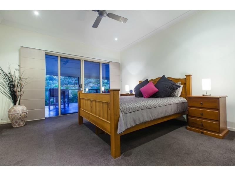 2 HAMLIN Close, Woombye QLD 4559