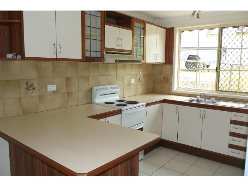 Unit 2/29a Blackall Street, Woombye QLD 4559