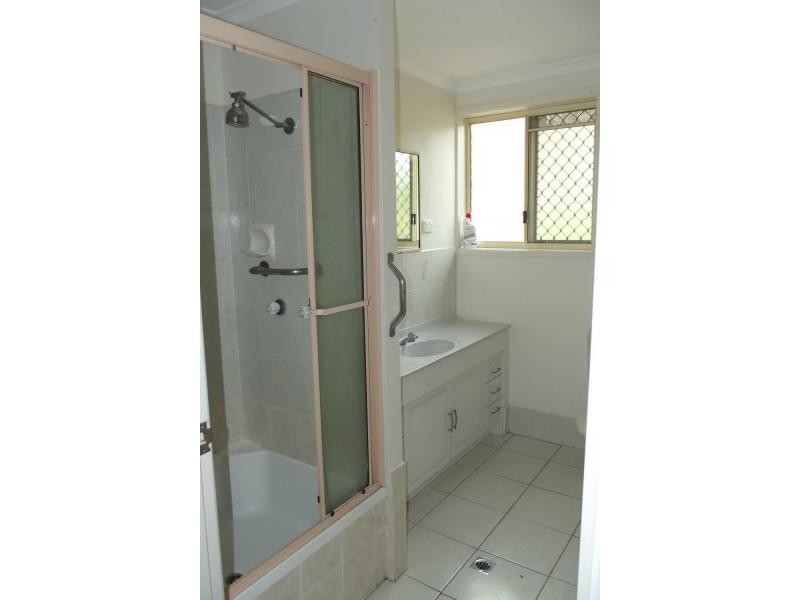 Unit 2/29a Blackall Street, Woombye QLD 4559