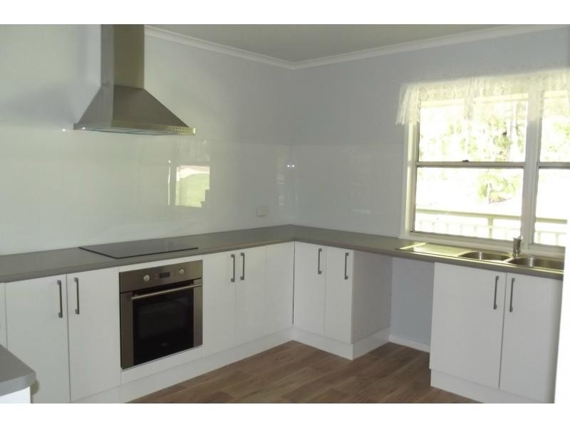 6 McKays Lane, Palmwoods QLD 4555