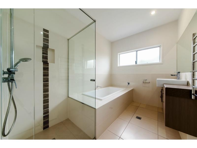 14 LEWIS Place, Woombye QLD 4559