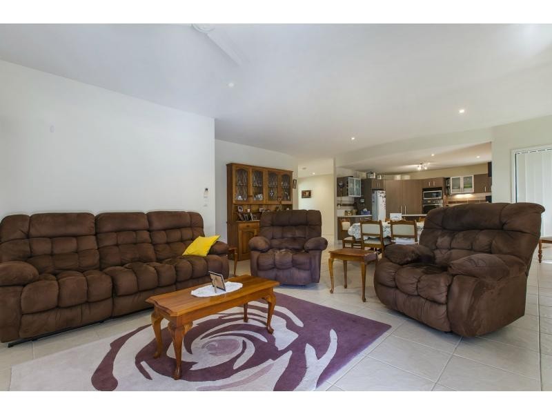 67 PALMWOODS SCHOOL Road, Palmwoods QLD 4555