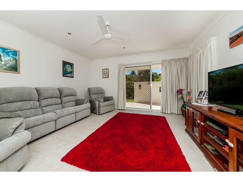 41 ROBERTSON Drive, Burnside QLD 4560