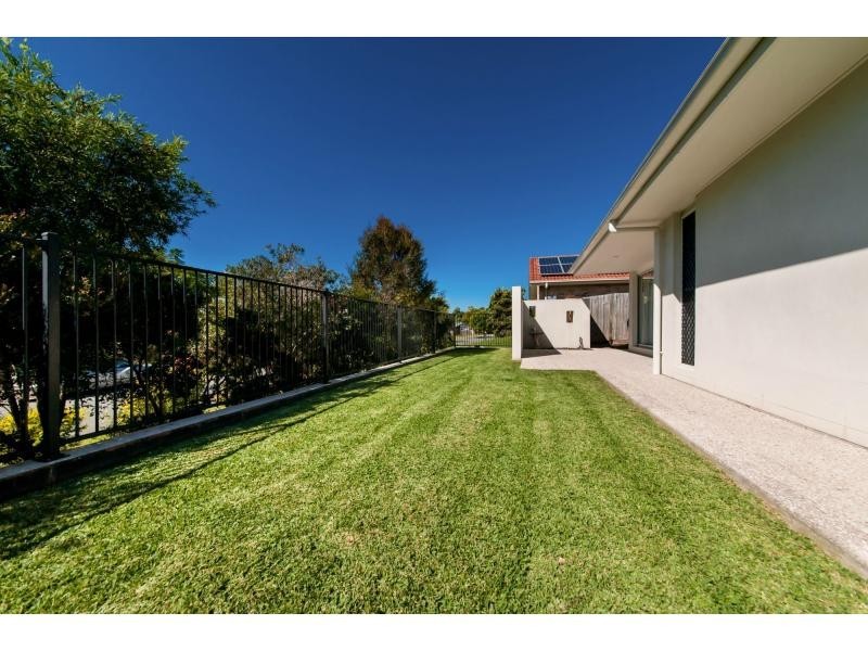 41 ROBERTSON Drive, Burnside QLD 4560